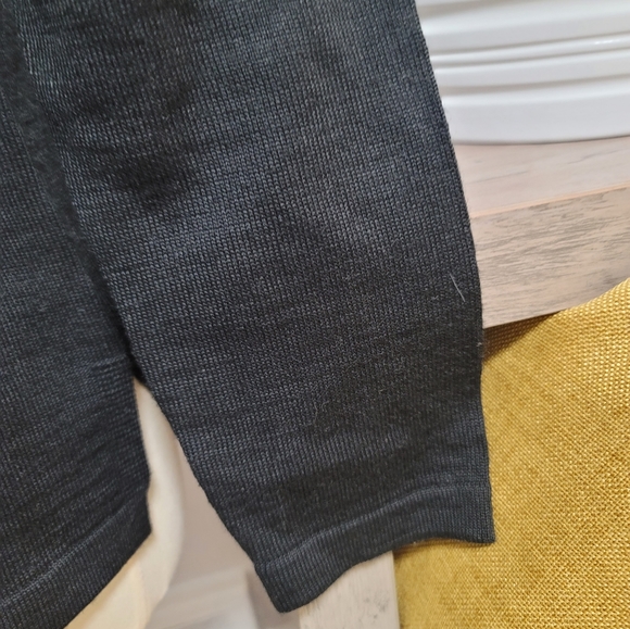 IDI Black Sweater - Picture 5 of 6